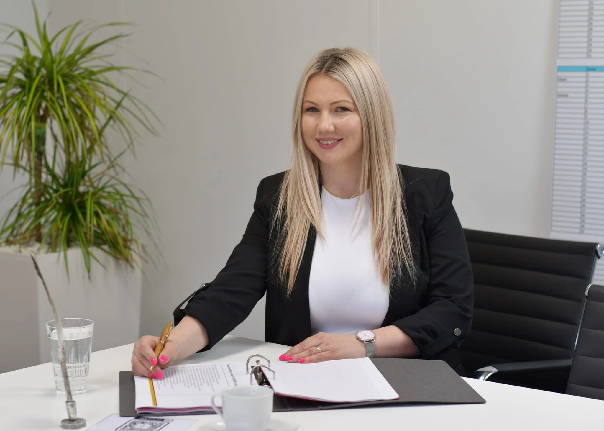 Codrina Manescu - Personalabteilung / Marketing